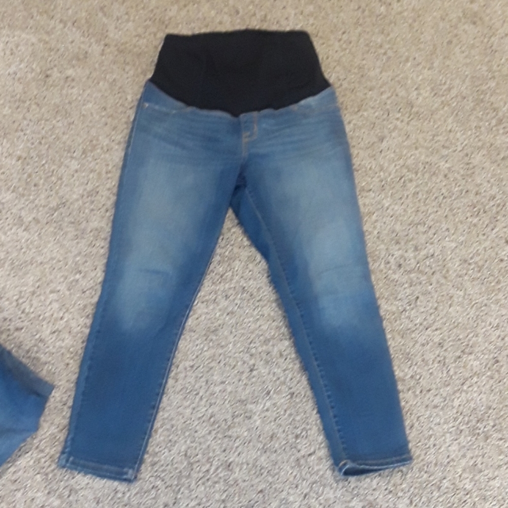 Maternity Jean Bundle - Picture 6 of 8